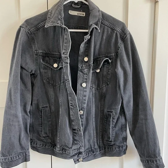 Topshop Moto Oversized Denim Jacket - Faded Black - Picture 2 of 4